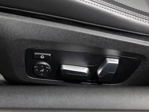 Used 2024 BMW M850i xDrive Convertible image 32