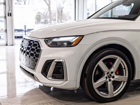Used 2023 Audi SQ5 Premium Plus w/ Premium Plus Package image 4