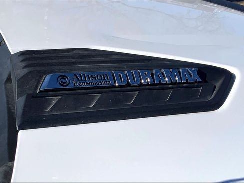 Used 2025 Chevrolet Silverado 2500 W/T image 31