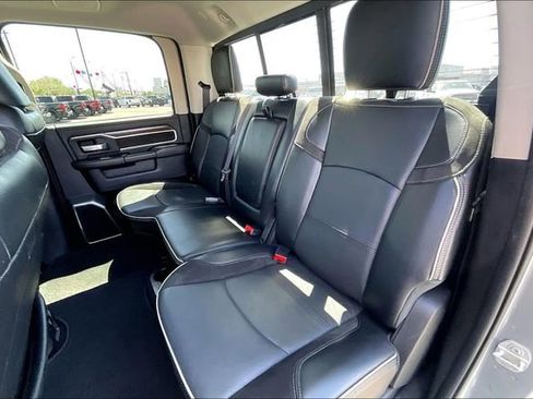 Used 2024 RAM 2500 Laramie AWD/4WD image 28