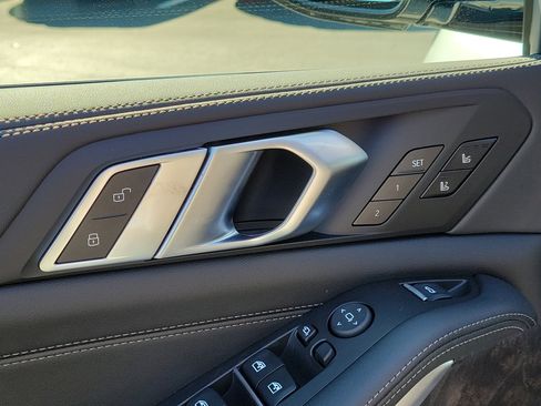 New 2026 BMW X5 xDrive40i w/ Executive Package image 15