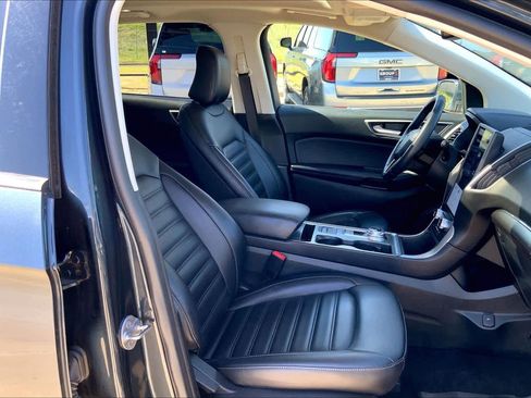 Used 2022 Ford Edge SEL w/ Convenience Package AWD/4WD image 9