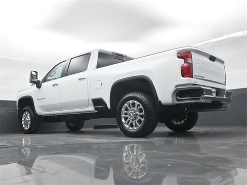 Used 2024 Chevrolet Silverado 2500 LTZ w/ LTZ Plus Package image 50