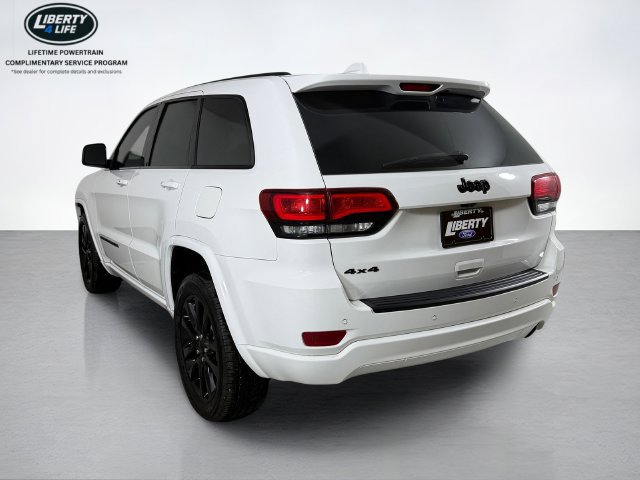 Used 2022 Jeep Grand Cherokee Laredo X AWD/4WD image 5