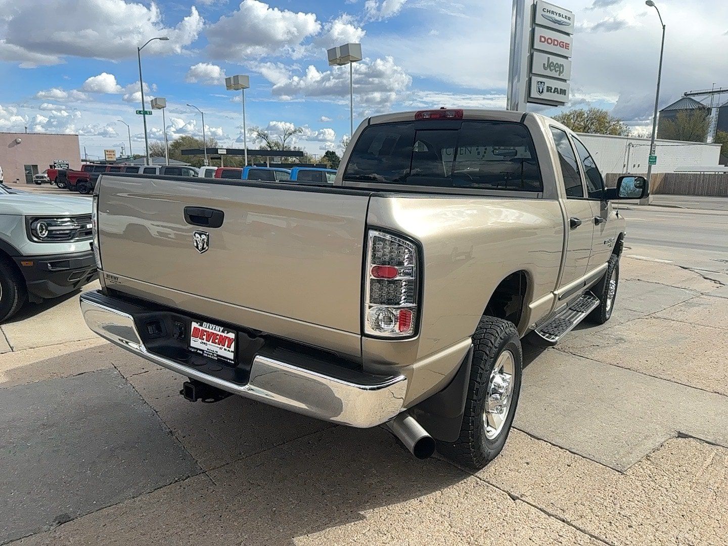 Used 2005 Dodge Ram 2500 Truck SLT w/ Quad Cab Big Horn Value Group AWD/4WD image 6