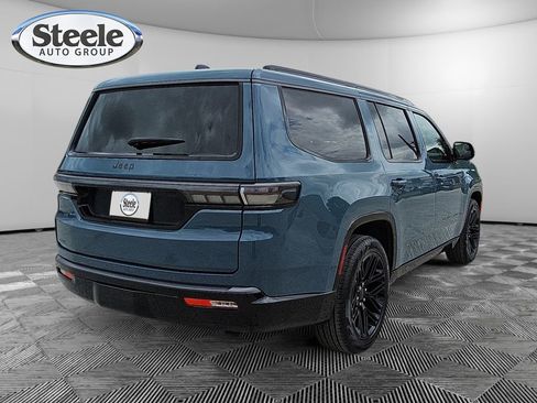 New 2026 Jeep Grand Wagoneer Limited AWD/4WD image 5