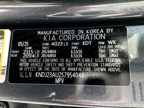 Used 2025 Kia Soul LX image 41