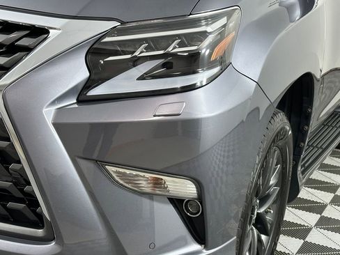 Used 2020 Lexus GX 460 Premium w/ Premium Package image 13