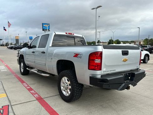 Used 2012 Chevrolet Silverado 2500 LT w/ Interior Plus Package AWD/4WD image 5