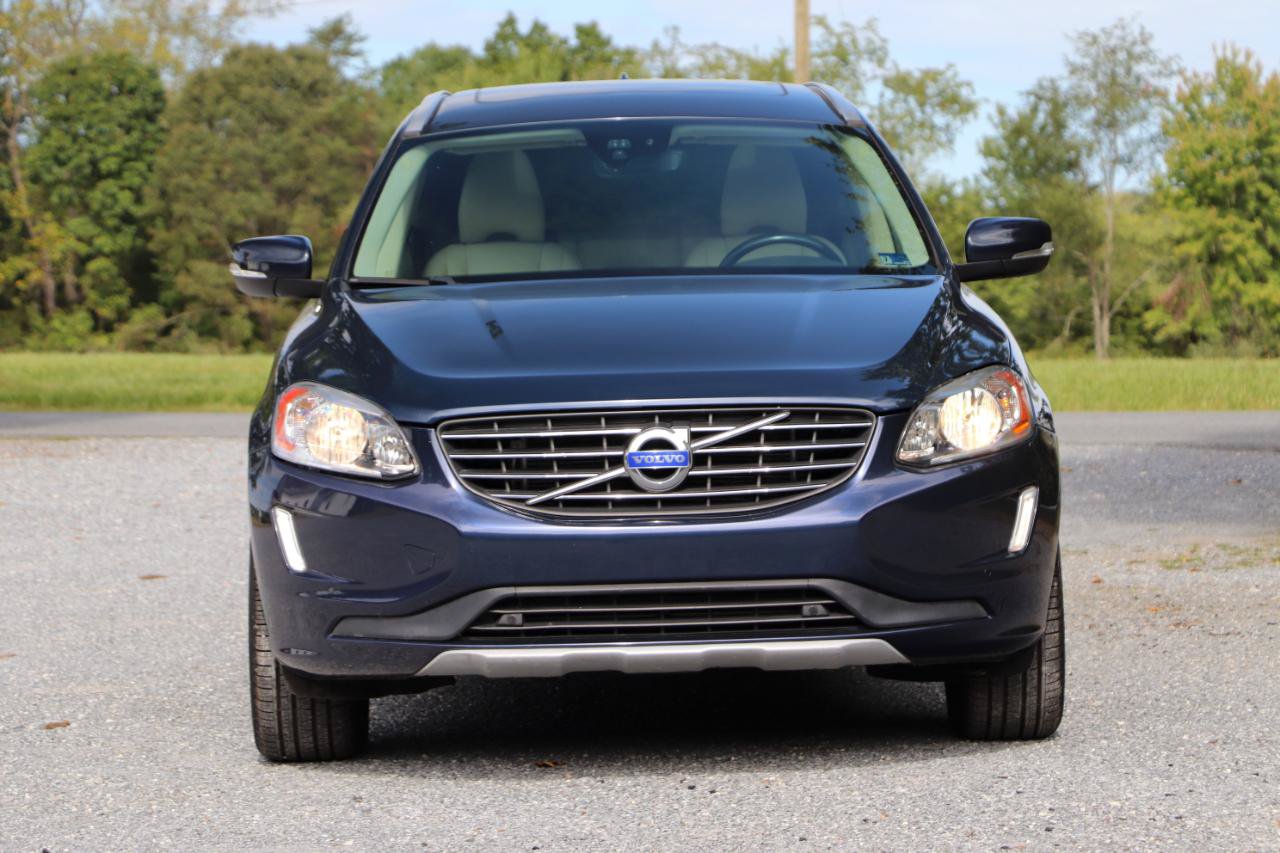 Used 2015 Volvo XC60 T6 AWD/4WD image 42