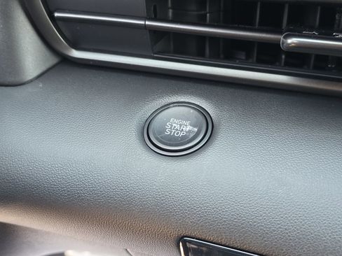 New 2026 Hyundai Elantra Sport image 33