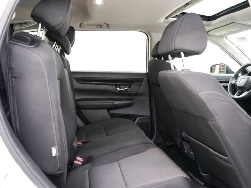 Used 2025 Honda CR-V EX image 13