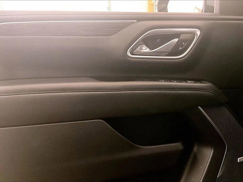 Used 2021 Chevrolet Tahoe Z71 image 22