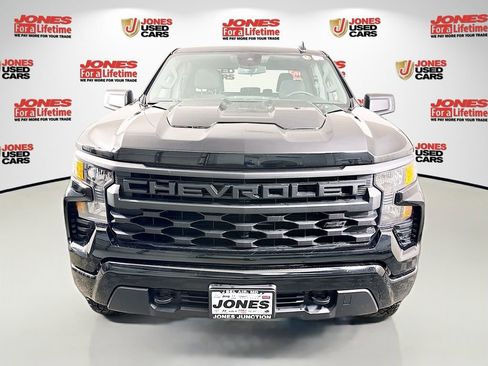 Used 2024 Chevrolet Silverado 1500 Custom Trail Boss w/ Midnight Edition image 10