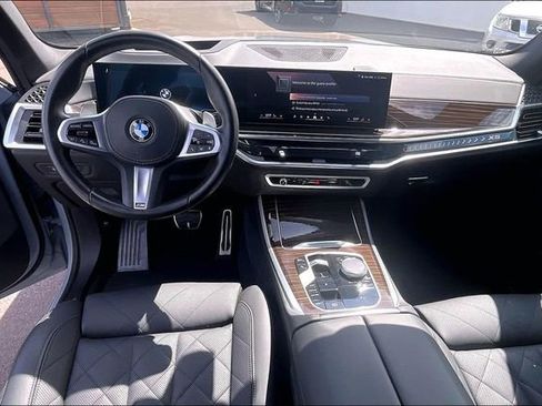 Used 2026 BMW X5 sDrive40i w/ M Sport Package image 14
