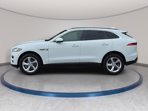 Used 2019 Jaguar F-PACE Premium AWD/4WD image 8