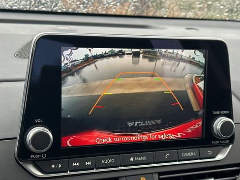 New 2025 Nissan Altima 2.5 SR image 22