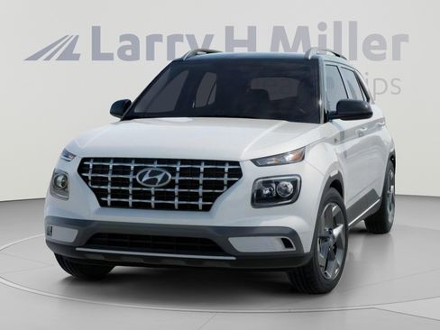New 2026 Hyundai Venue SEL FWD image 6