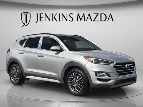 Used 2020 Hyundai Tucson Ultimate w/ Cargo Package FWD image 1