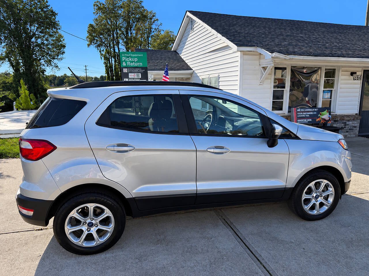 Used 2019 Ford EcoSport SE w/ SE Convenience Package FWD image 3