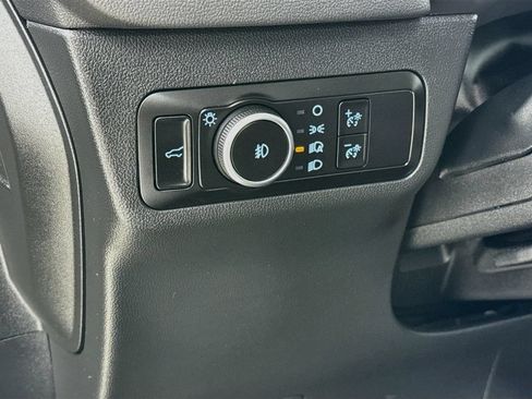 Used 2025 Ford Escape Platinum AWD/4WD image 12