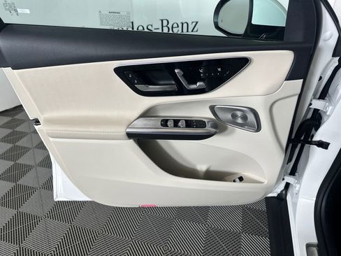 Certified 2026 Mercedes-Benz GLC 350e 4MATIC image 10