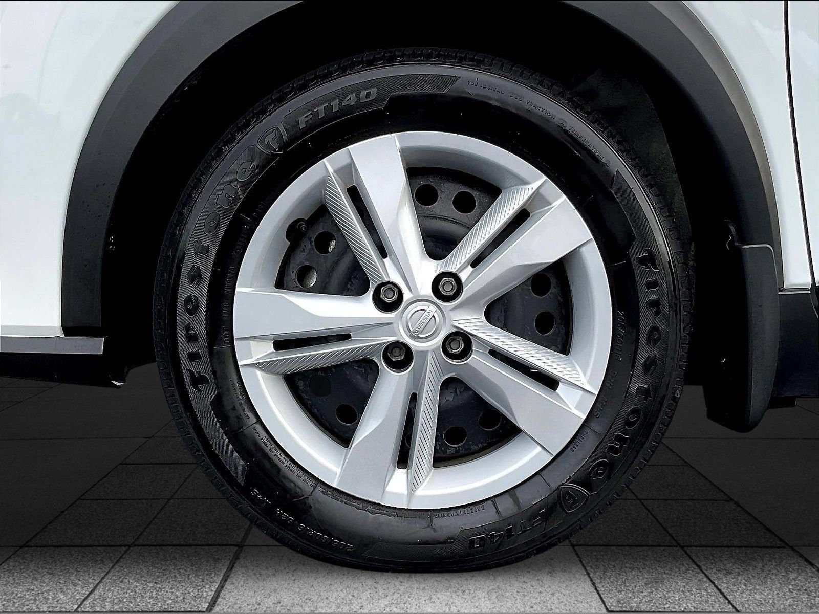 Used 2025 Nissan Kicks Play S FWD image 36