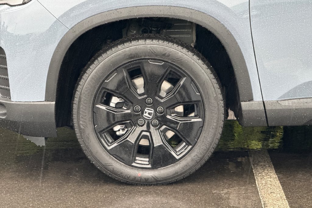 Used 2026 Honda Pilot Black Edition image 35