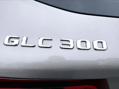 Used 2022 Mercedes-Benz GLC 300 4MATIC image 31