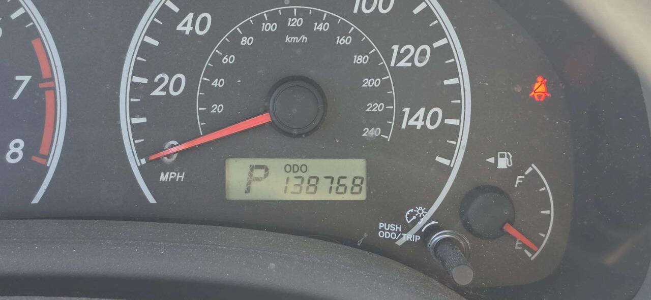 Used 2010 Toyota Corolla LE FWD image 10