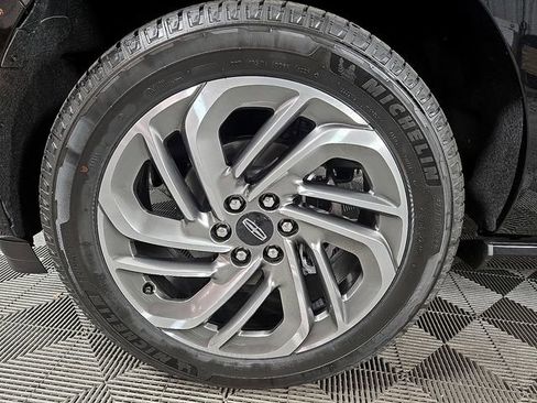 New 2025 Lincoln Navigator L Reserve image 8