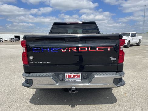 Used 2019 Chevrolet Silverado 1500 LT w/ Texas Edition image 5