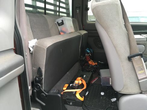 Used 2001 Ford F250 4x4 SuperCab Super Duty image 8