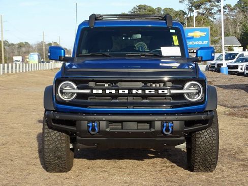 Used 2023 Ford Bronco Outer Banks w/ Sasquatch Package image 2