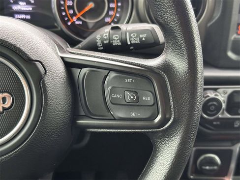 Used 2022 Jeep Wrangler Unlimited Willys image 10