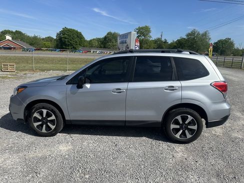 Used 2018 Subaru Forester 2.5i w/ Alloy Wheel Package image 8