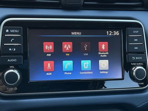 New 2025 Nissan Versa SV w/ Trunk Package image 28