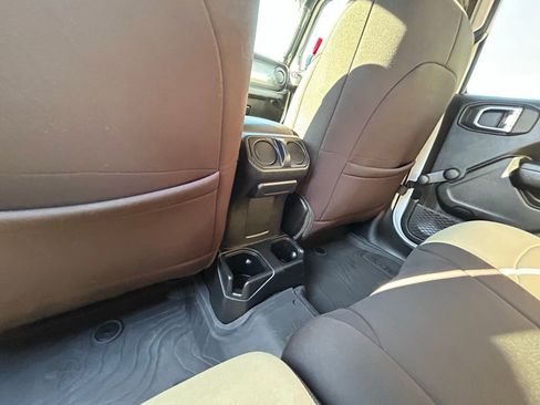 Used 2023 Jeep Wrangler Unlimited Sport w/ Xtreme 35 Tire Package image 18