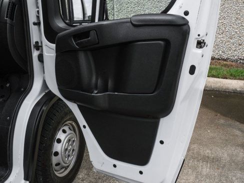 Used 2023 RAM ProMaster 2500 FWD image 41