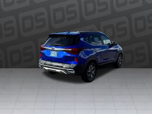 Used 2021 Kia Seltos SX w/ SX Sunroof Package image 6