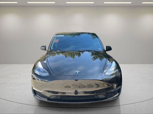 Used 2022 Tesla Model Y Performance AWD/4WD image 13