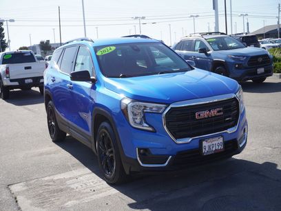 Used 2024 GMC Terrain AT4
