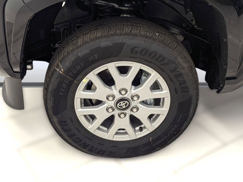 New 2025 Toyota Tacoma SR image 9