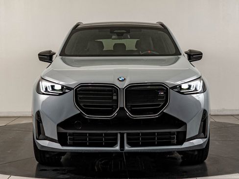 Used 2025 BMW X3 M50 w/ Premium Package image 2
