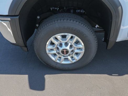 New 2025 GMC Sierra 2500 Pro w/ Convenience Package image 25