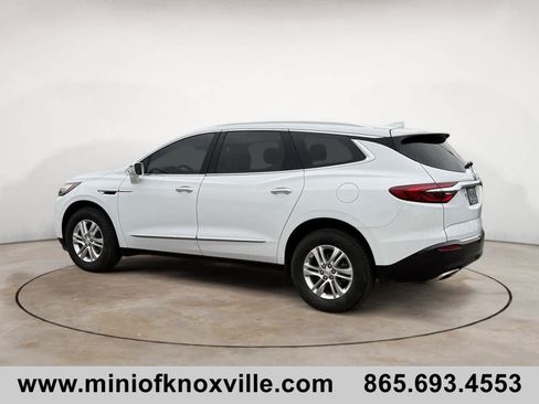 Used 2019 Buick Enclave Essence image 5