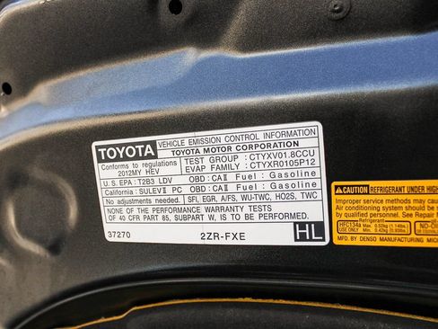 Used 2012 Toyota Prius V Five FWD image 28