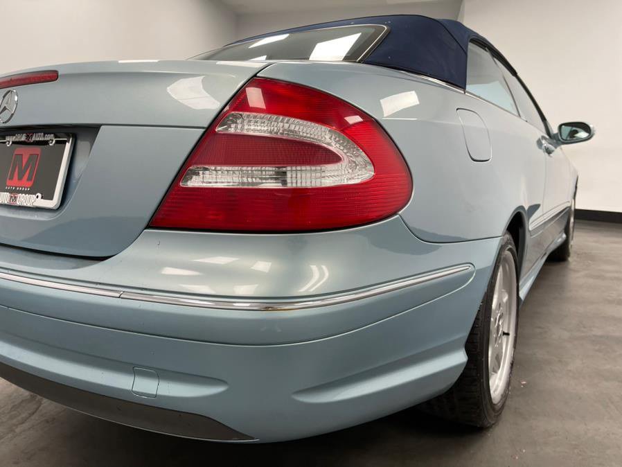 Used 2004 Mercedes-Benz CLK 500 Cabriolet image 35