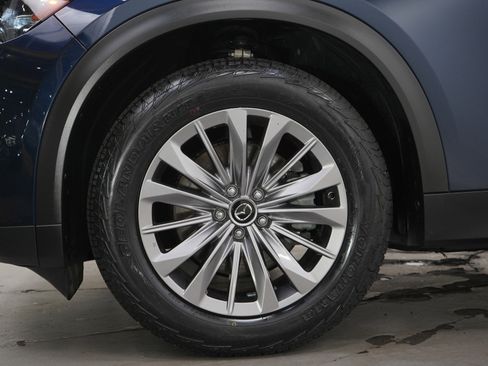 Certified 2024 MAZDA CX-90 Plug-In Hybrid w/ Preferred AWD/4WD image 30