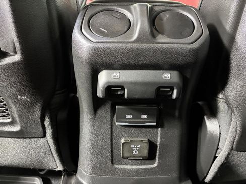 Used 2023 Jeep Wrangler Unlimited Rubicon 392 AWD/4WD image 28